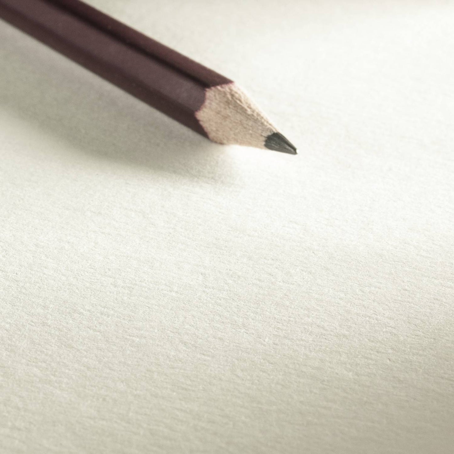 SKETCH BOOKLET HAHNEMUHLE PRETO A4 140g/m2 20 FOLHAS