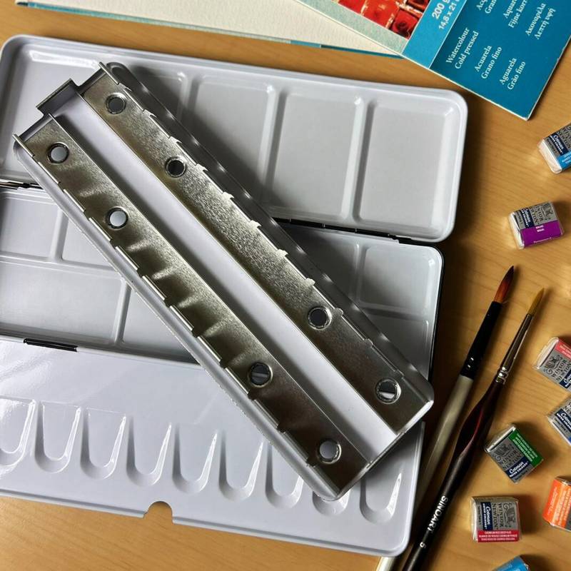 ESTOJO AQUARELA SINOART VAZIO 24 HALF PAN METAL A223 24