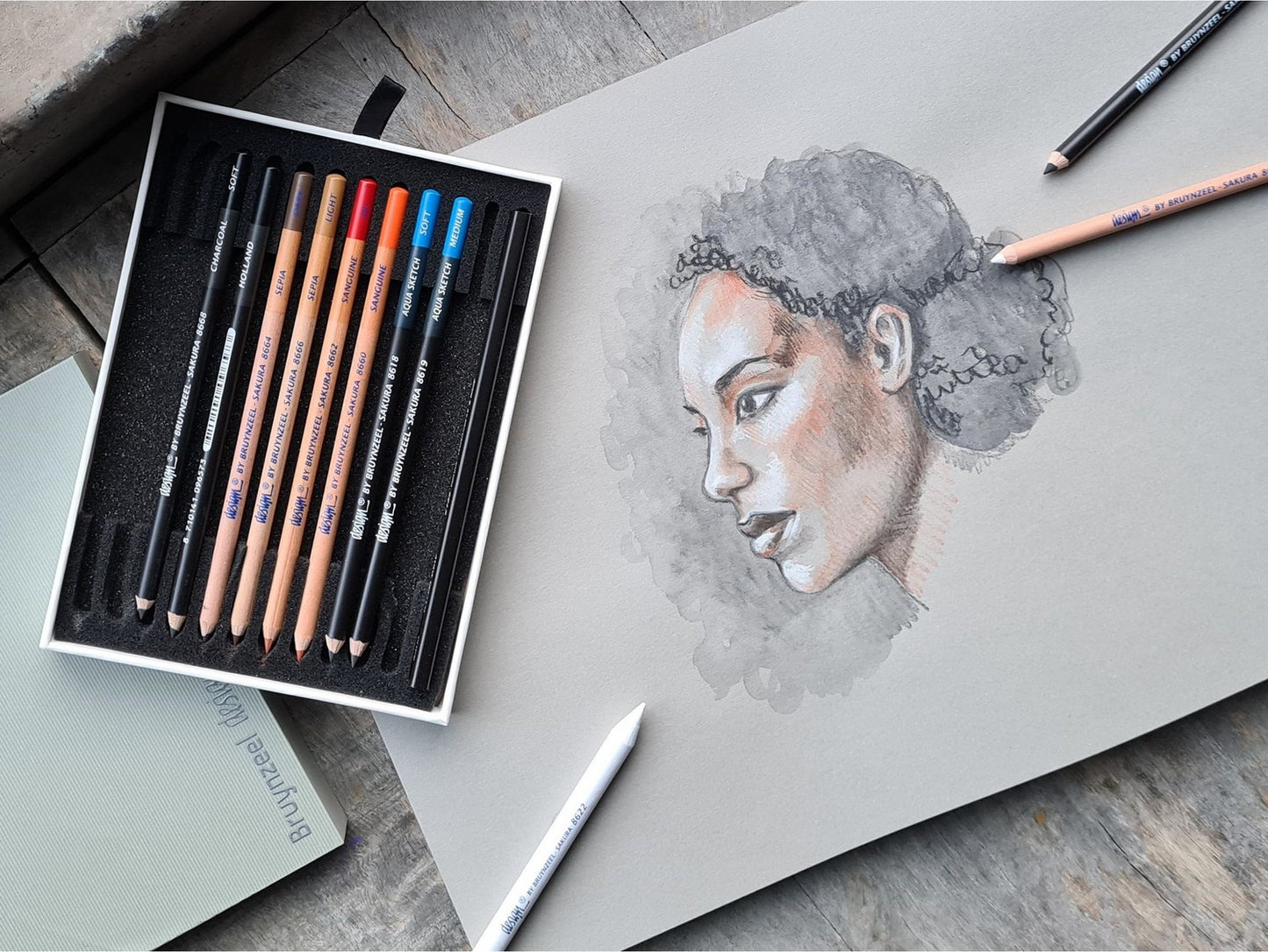 LAPIS ESBOÇO BRUYNZEEL SPECIALTIES 12 PEÇAS 8823H12