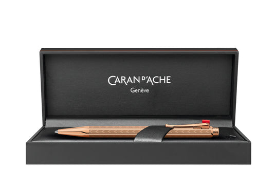 CANETA CARAN D ACHE ECRIDOR CHEVRON OURO ROSÉ