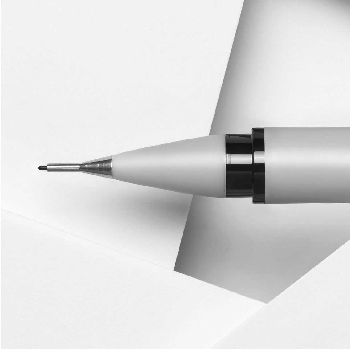 CANETA WINSOR NEWTON FINELINER BLACK C/ 05 (0,1/3/5/8/1,0MM)