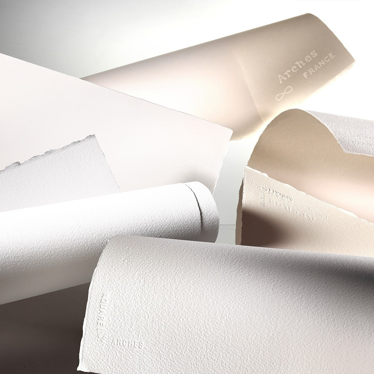 PAPEL ARCHES 300G/M2 GRANA FINA (COLD PRESS) 56X76